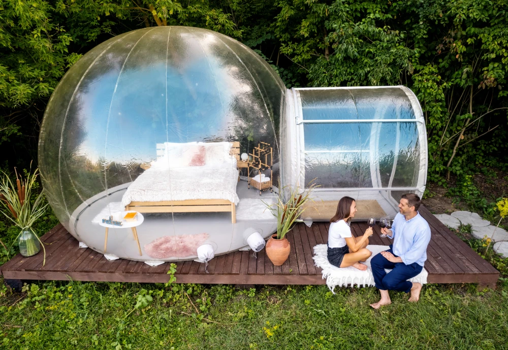 small bubble tent